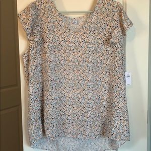 Multi-colored flower top